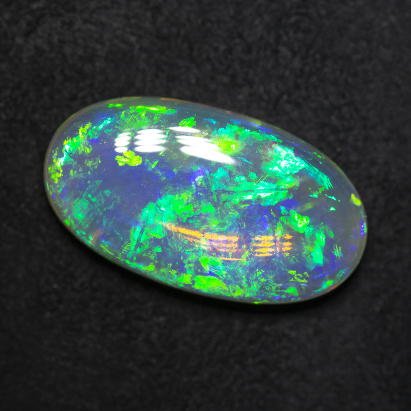 8.41 ct gem double-sided crystal opal 19.8x11x5.3mm