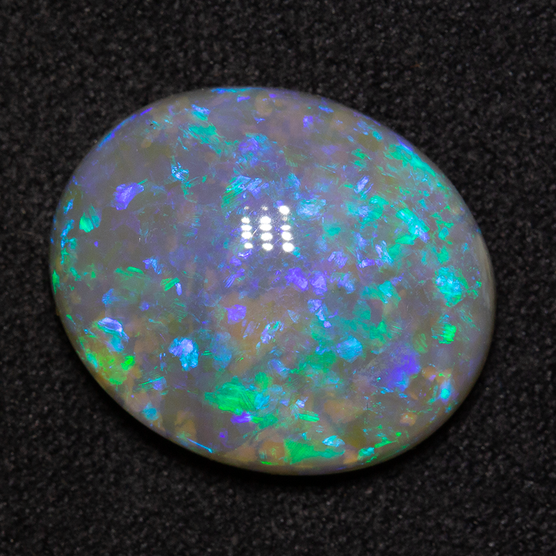 8.56 ct dark opal 16.5x13.7x6.3mm