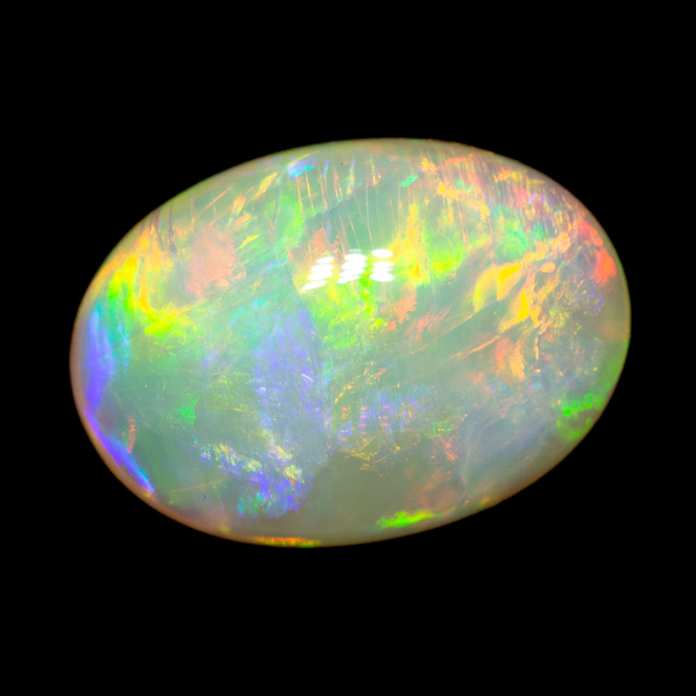 9.17 ct double-sided white opal 17.4x12.4x6.9mm