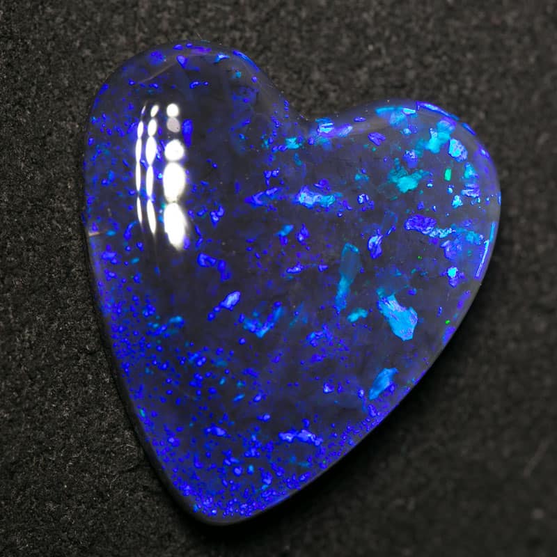 9.52 ct black opal heart 19x17.5x4mm