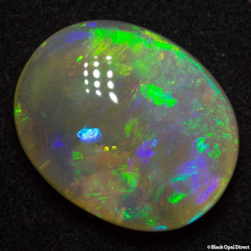 9.71 ct crystal opal 17x14x6mm