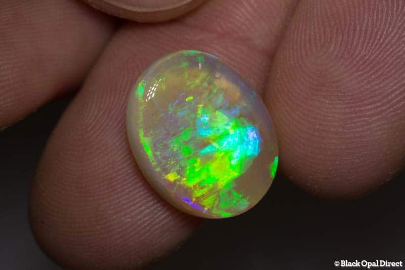 9.71 ct crystal opal 17x14x6mm