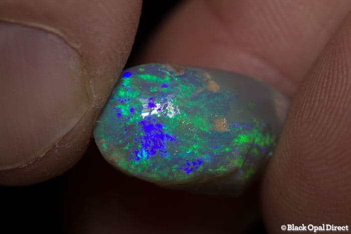 98 ct opal rough and rubs 32 pieces