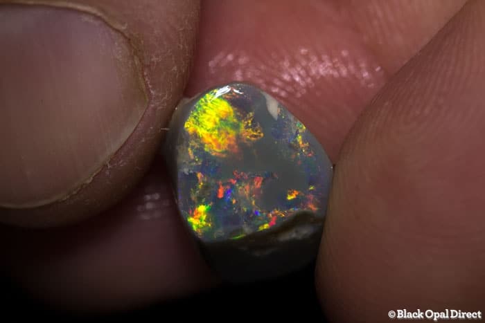 98 ct opal rough and rubs 32 pieces