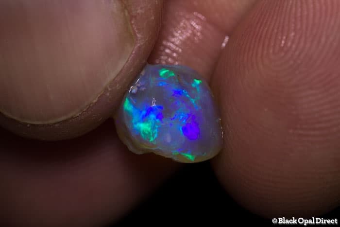 98 ct opal rough and rubs 32 pieces