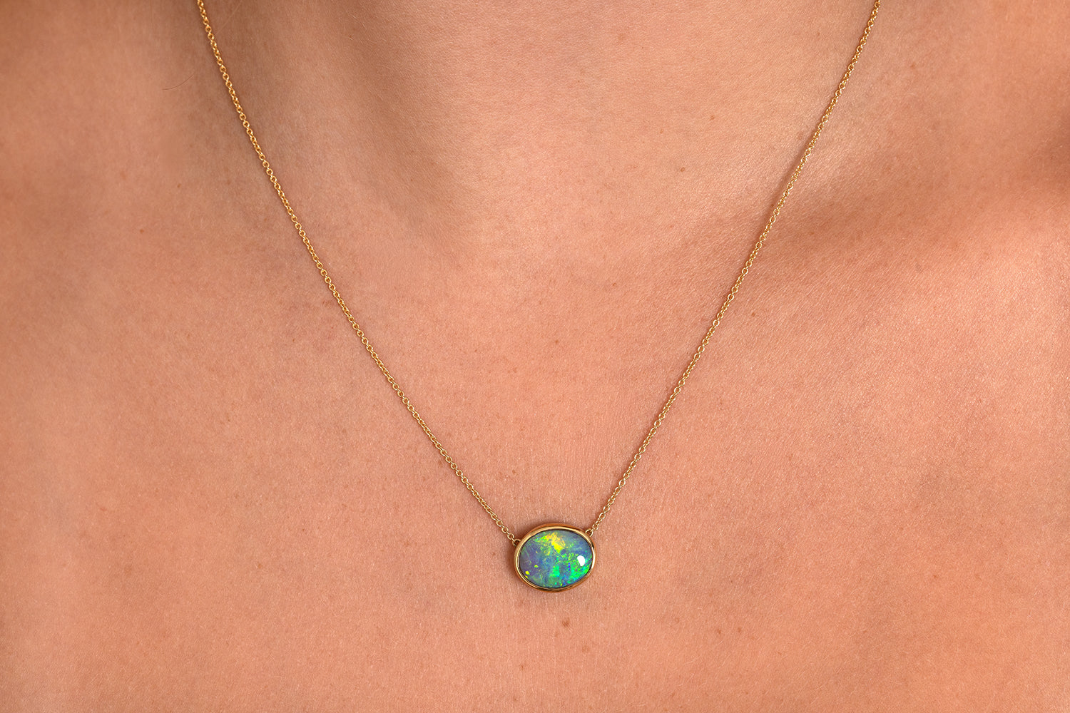 Johanna — 18kt Yellow Gold 3.45 ct Crystal Opal Necklace