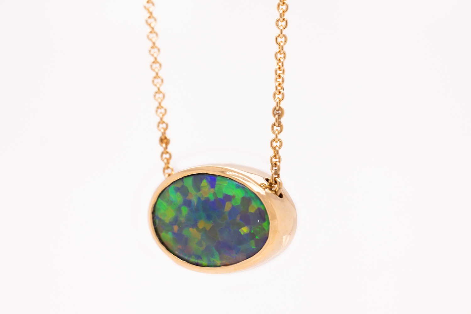 Johanna Necklace Gold with 2.26ct Dark Opal