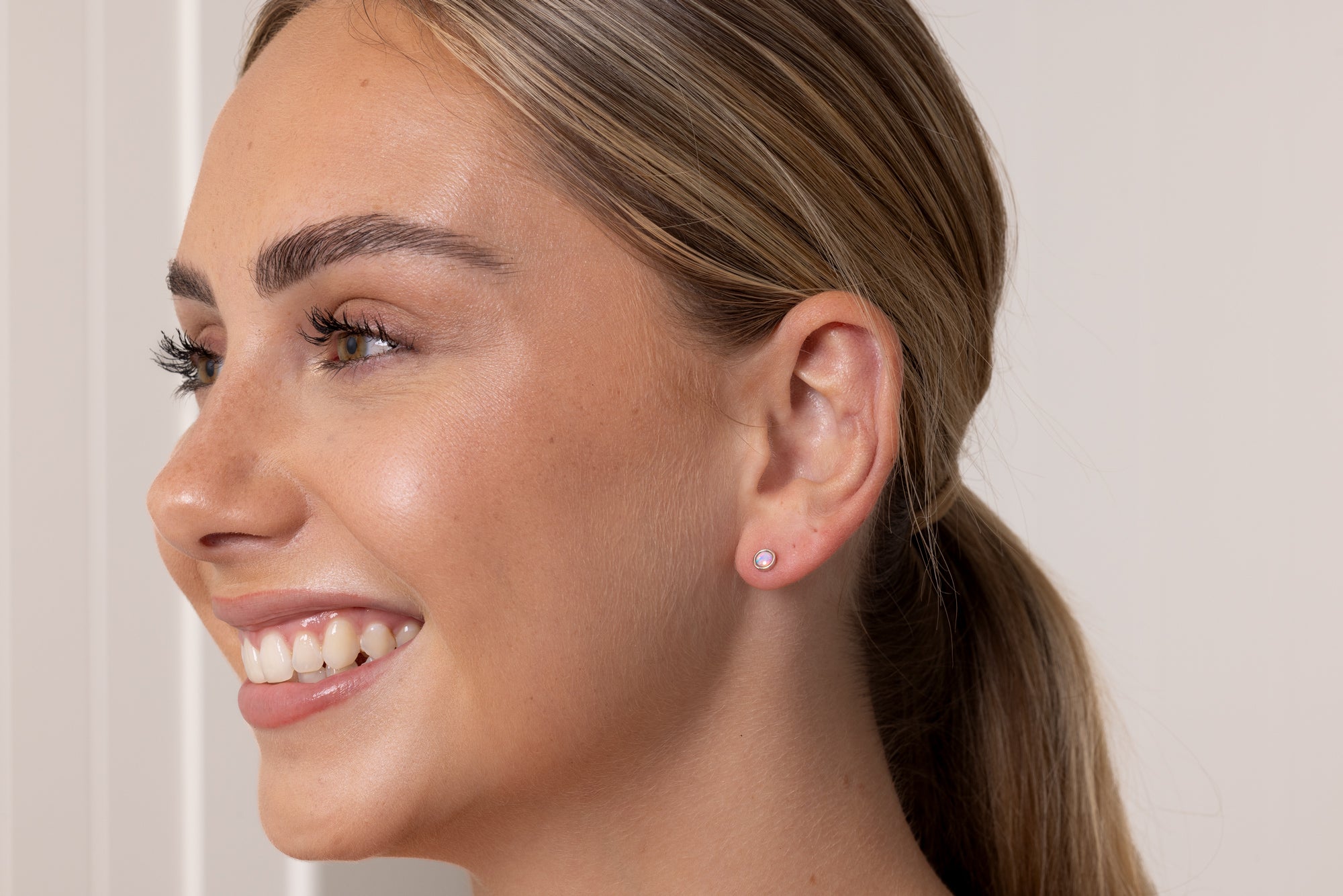 Sterling Silver 0.20 ct Crystal Opal Stud Earrings