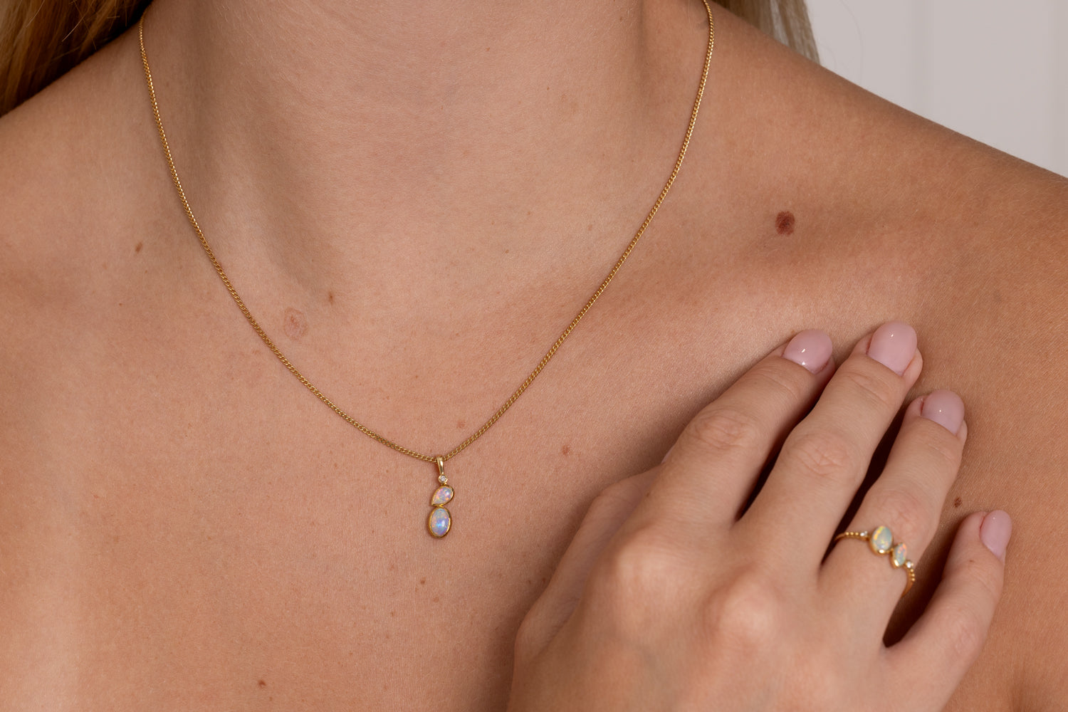 Astra — 18kt Yellow Gold 0.60 ct Crystal Opal Diamond Pendant