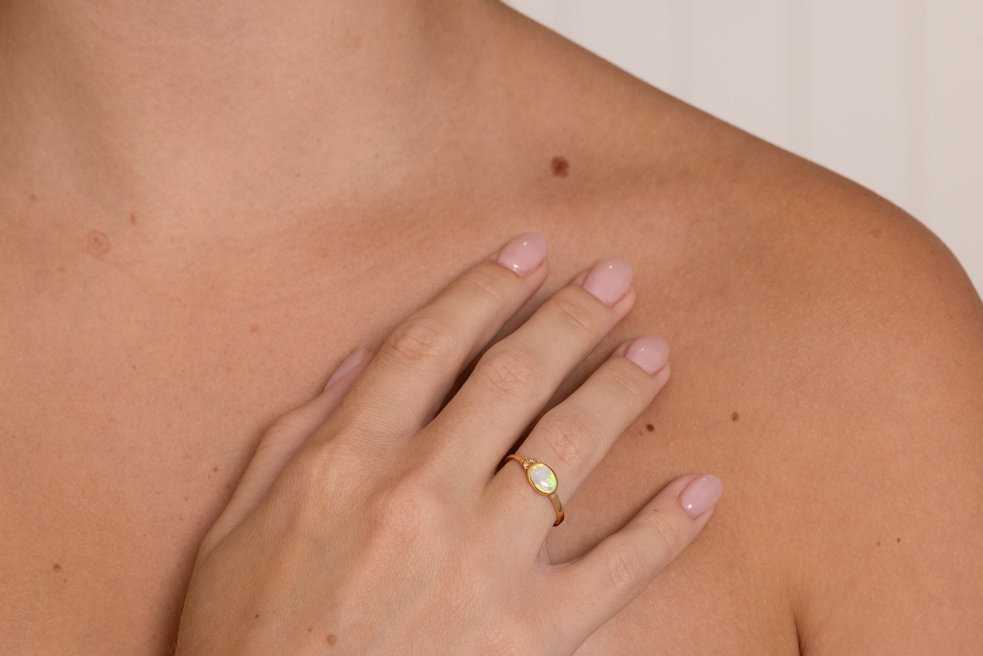 Elara — 18kt Yellow Gold 0.60 ct Crystal Opal Diamond Ring