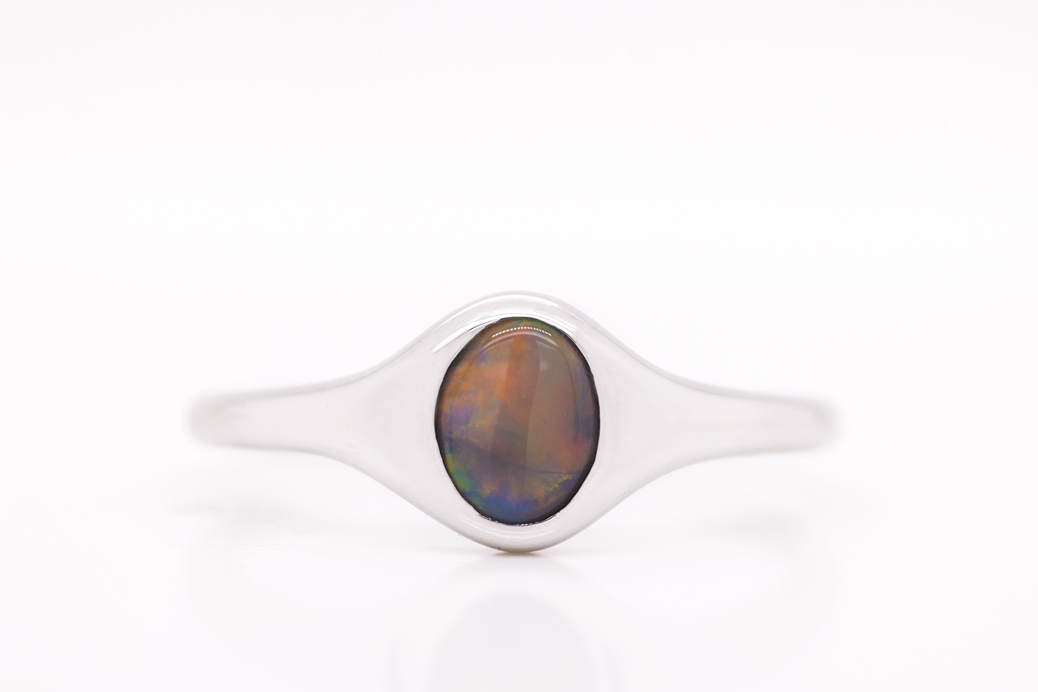 Ring Sterling Silver with 0.55ct Dark Opal