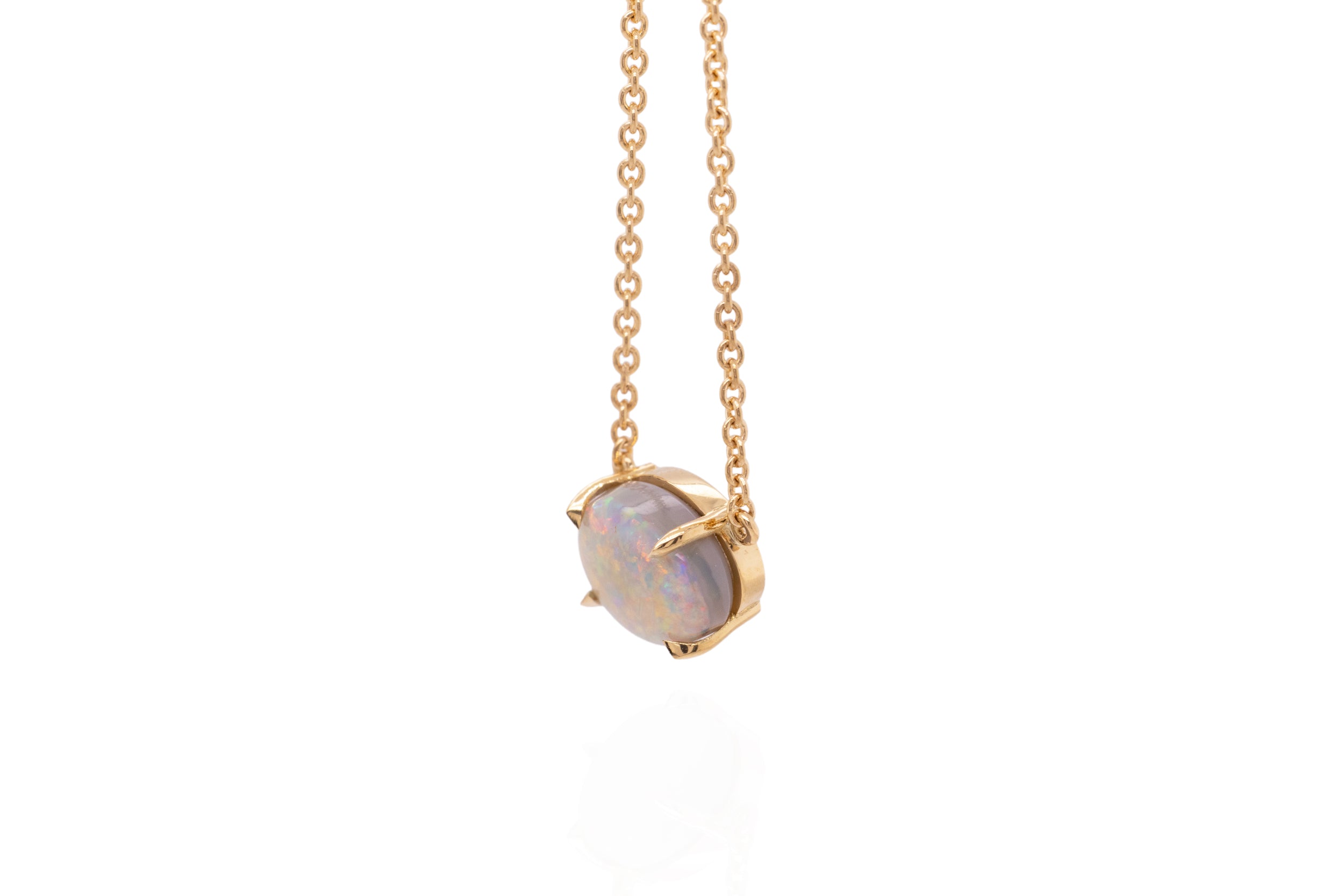 Ruthie — 18kt Yellow Gold 1.12 ct White Opal Necklace