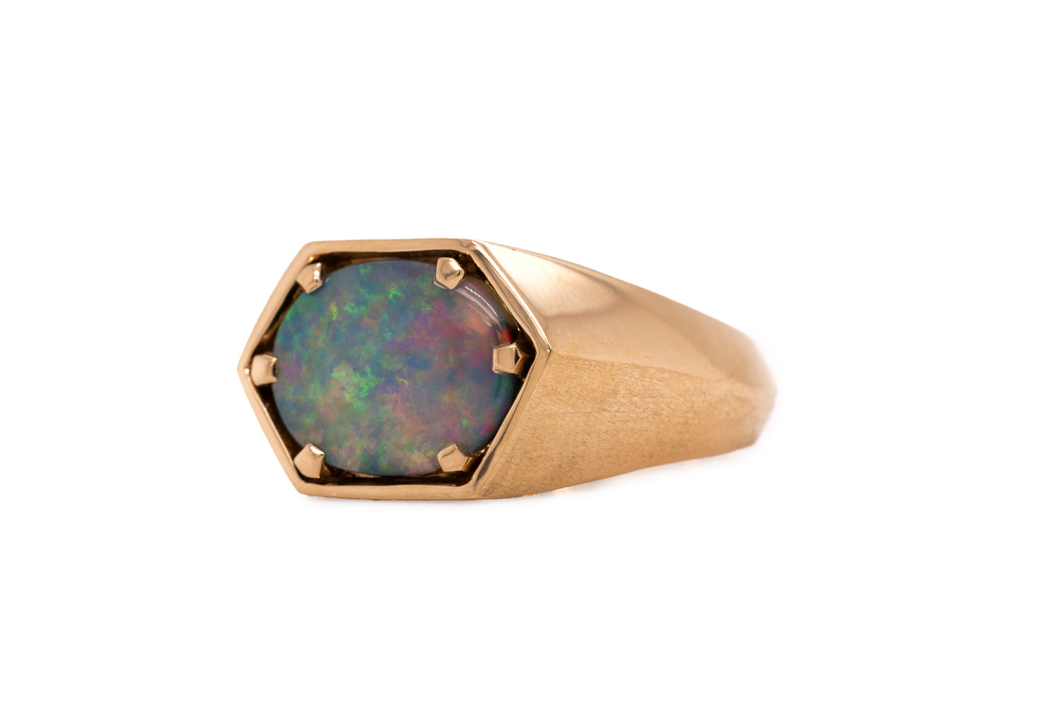 18kt Yellow Gold Saxon Opal Ring