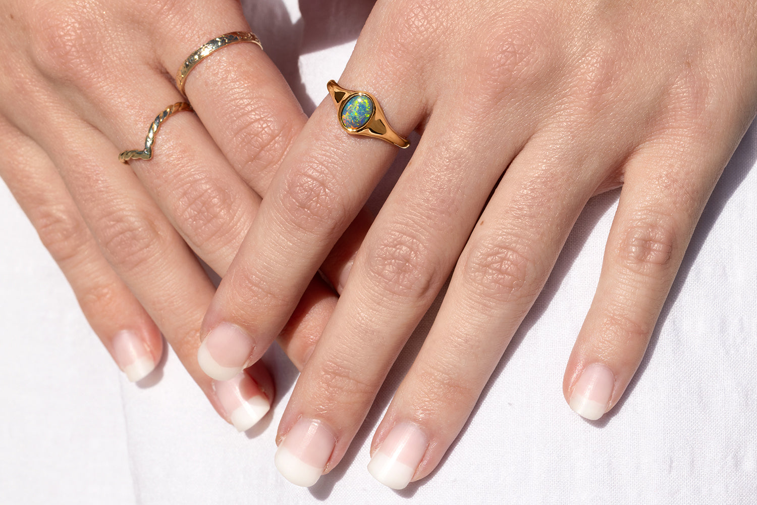 Valentina Petite — 18kt Yellow Gold 0.79 ct Dark Opal Ring