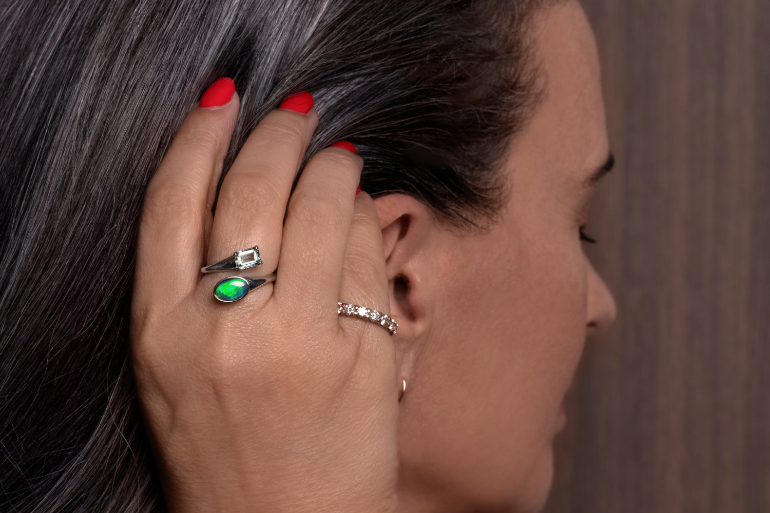 Spirit White Gold Ring — black opal & green beryl