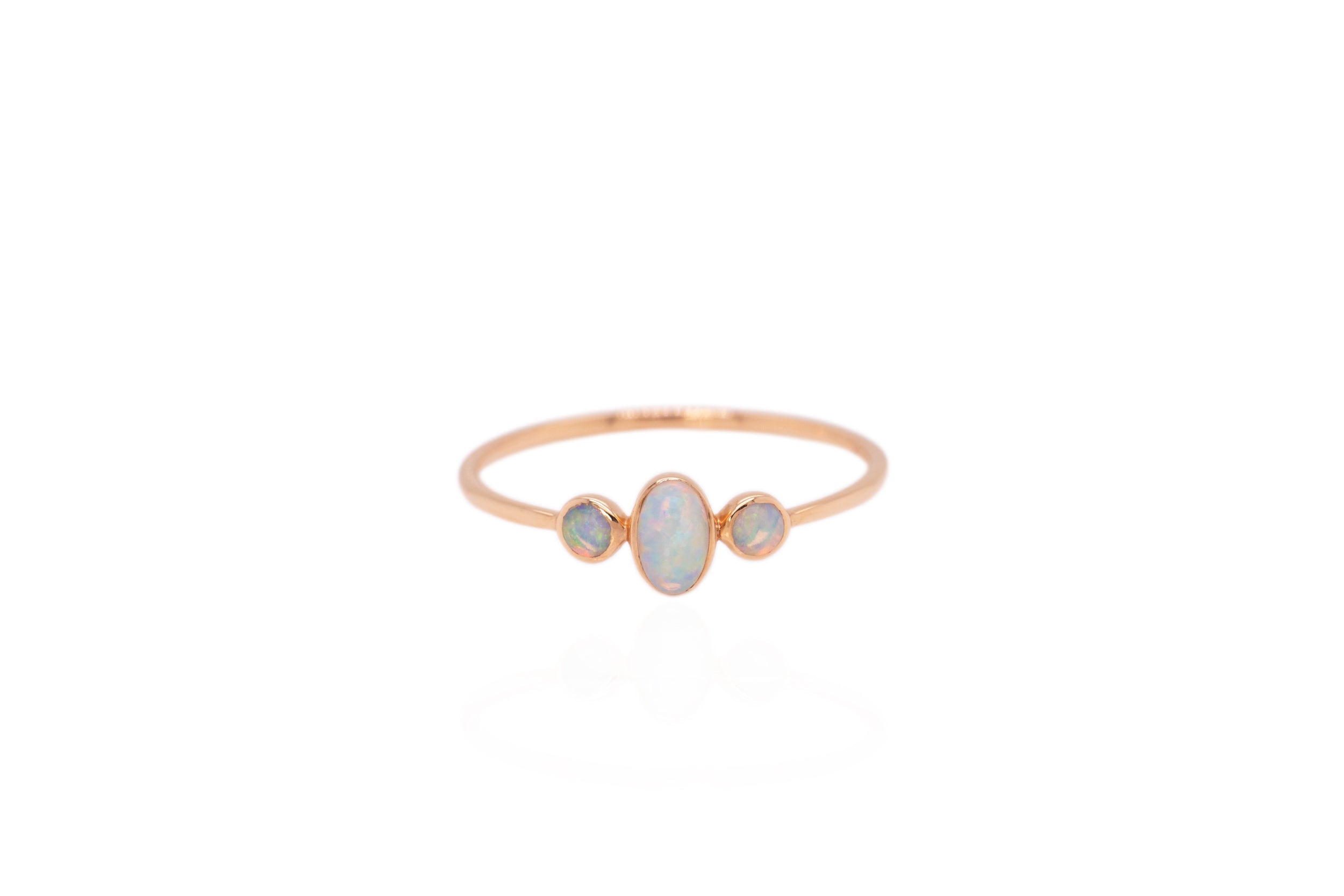 Aurora — 18kt Rose Gold 0.30 ct Crystal Opal Ring