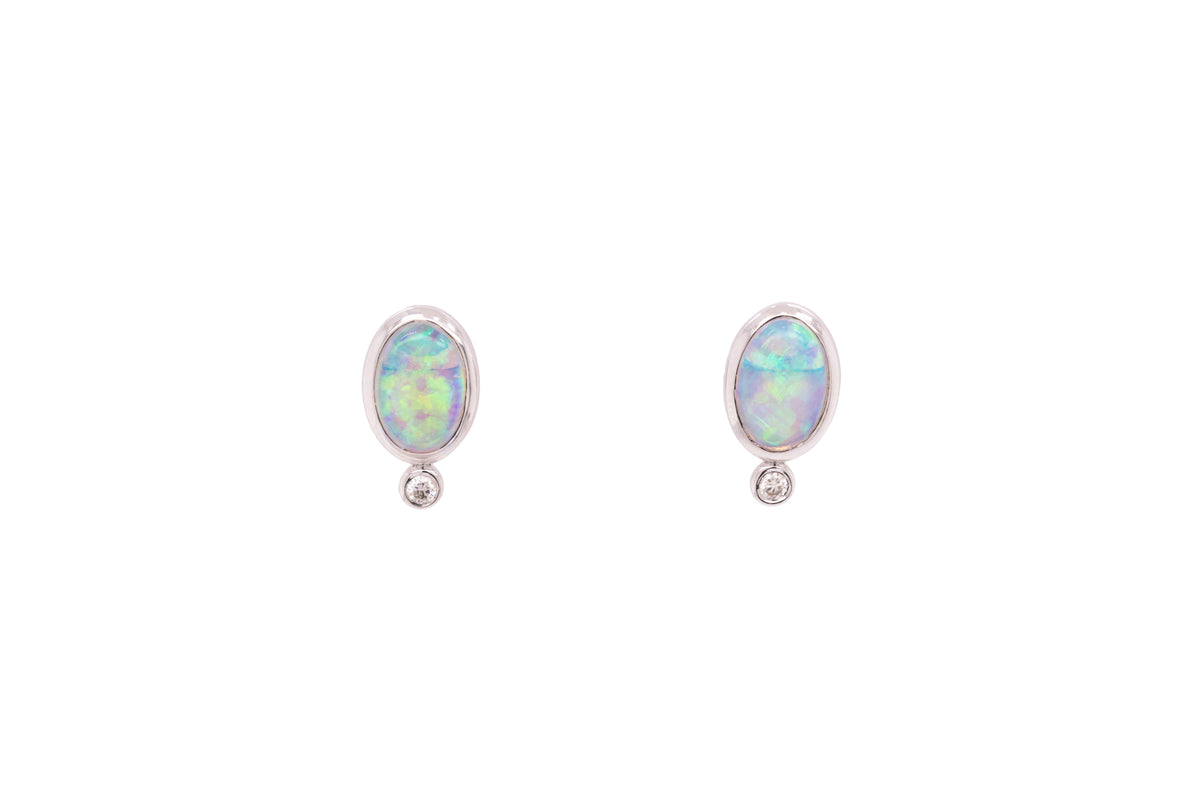 Emma — 18kt White Gold 0.55 ct Crystal Opal Diamond Stud Earrings