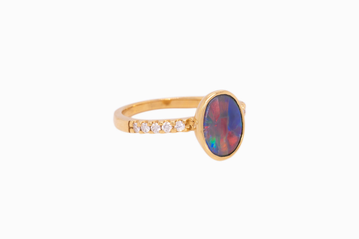 Tatiana — 18kt Yellow Gold 0.90 ct Dark Opal Diamond Ring