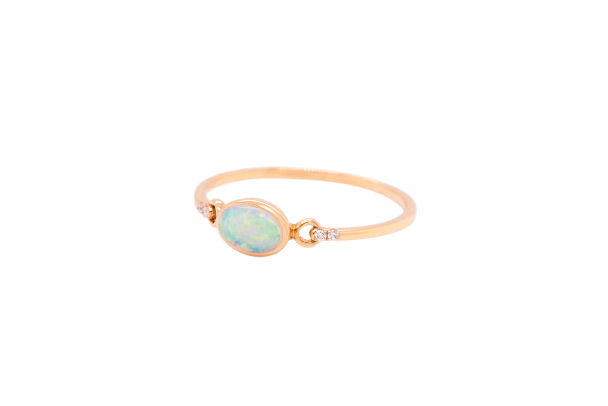Tina — 18kt Yellow Gold 0.30 ct Crystal Opal Diamond Ring